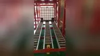 Scaffalatura fifo per pallet di stoccaggio con flusso a gravità